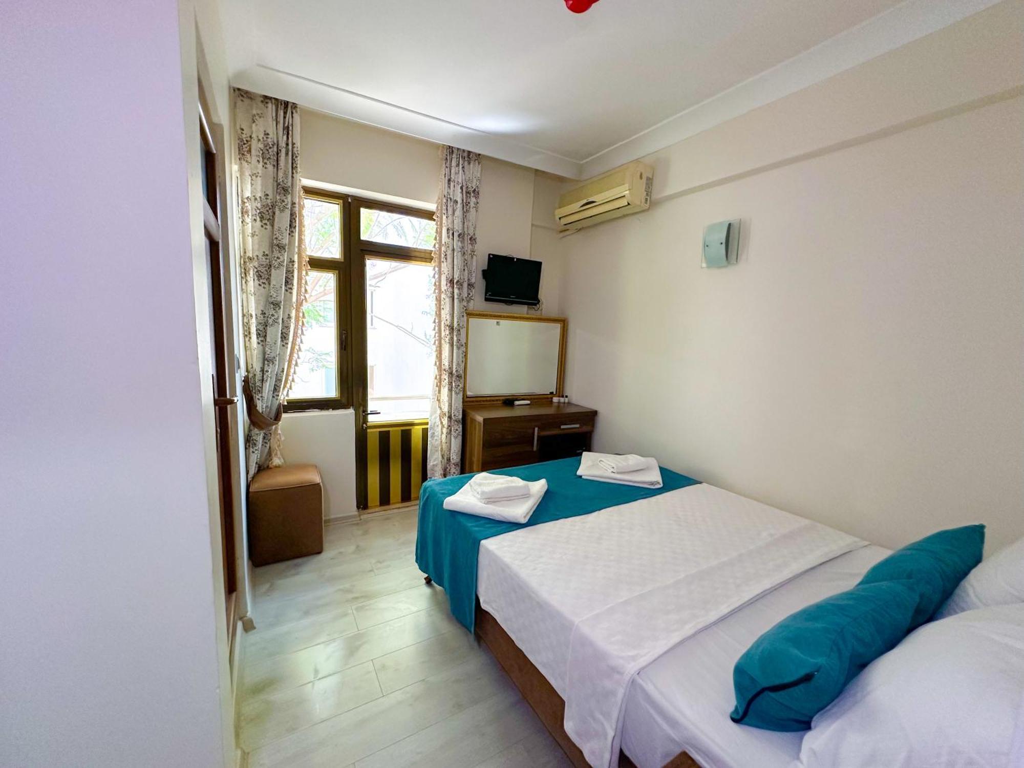 Reis Beach Hotel Marmaris Bagian luar foto